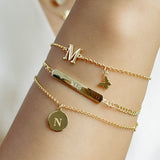 PULSERA LETTER MARIPOSA