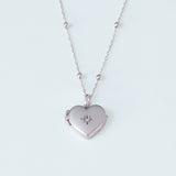 COLLAR RELICARIO CORAZÓN STAR